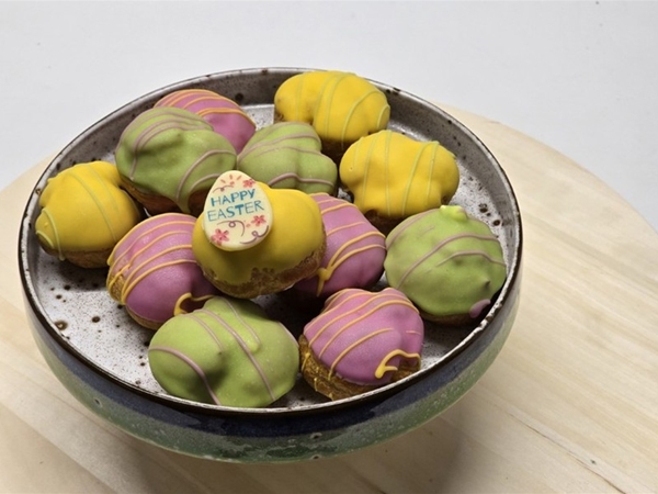 Slagroomsoesjes pasen ass. /12